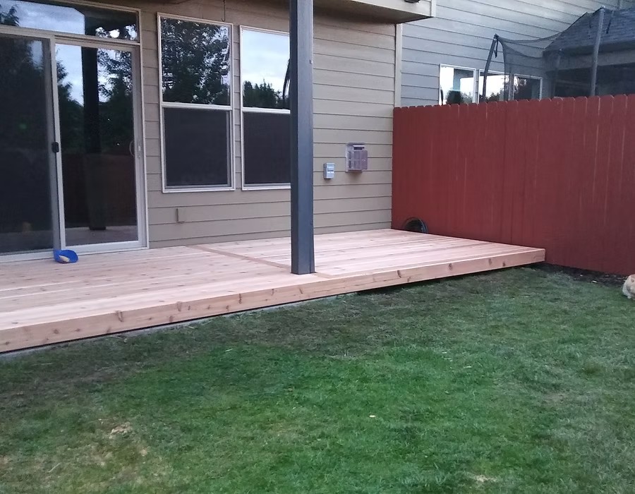 Cedar deck build